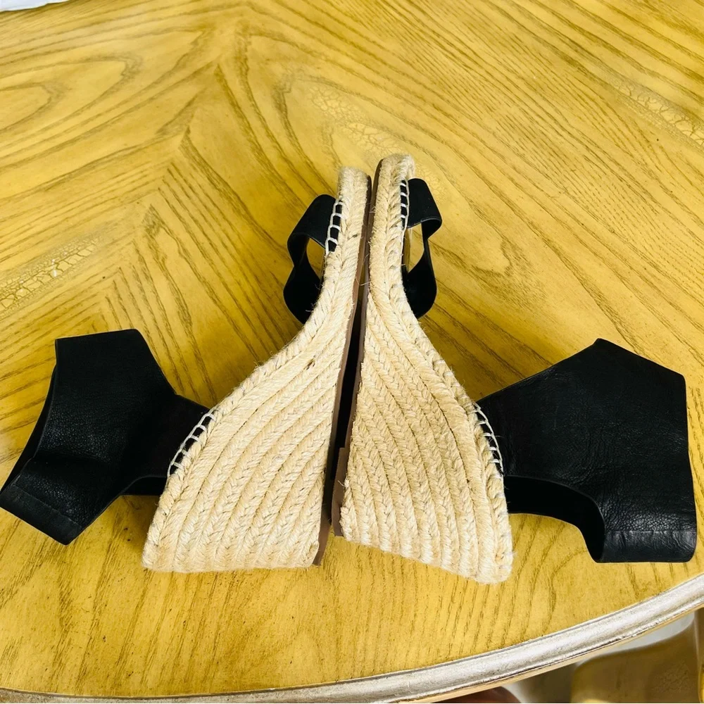 Vince Camuto Wedge Espadrille Sandals Levista